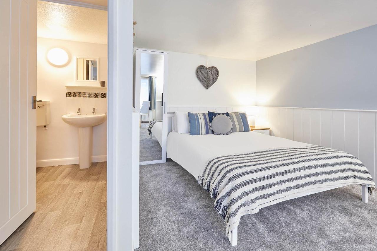 Host & Stay - Princess Place Studio Whitby Ngoại thất bức ảnh